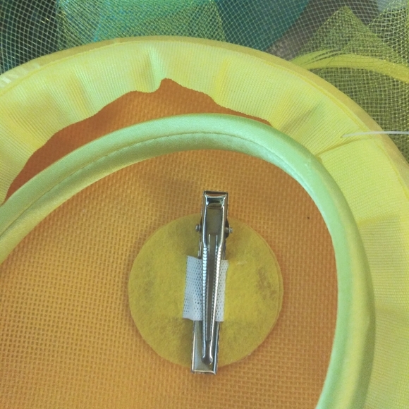 Elegant Classic Pillbox Fascinator Church, Brunch, Kentucky Derby. Tea, … - Picture 3 of 5